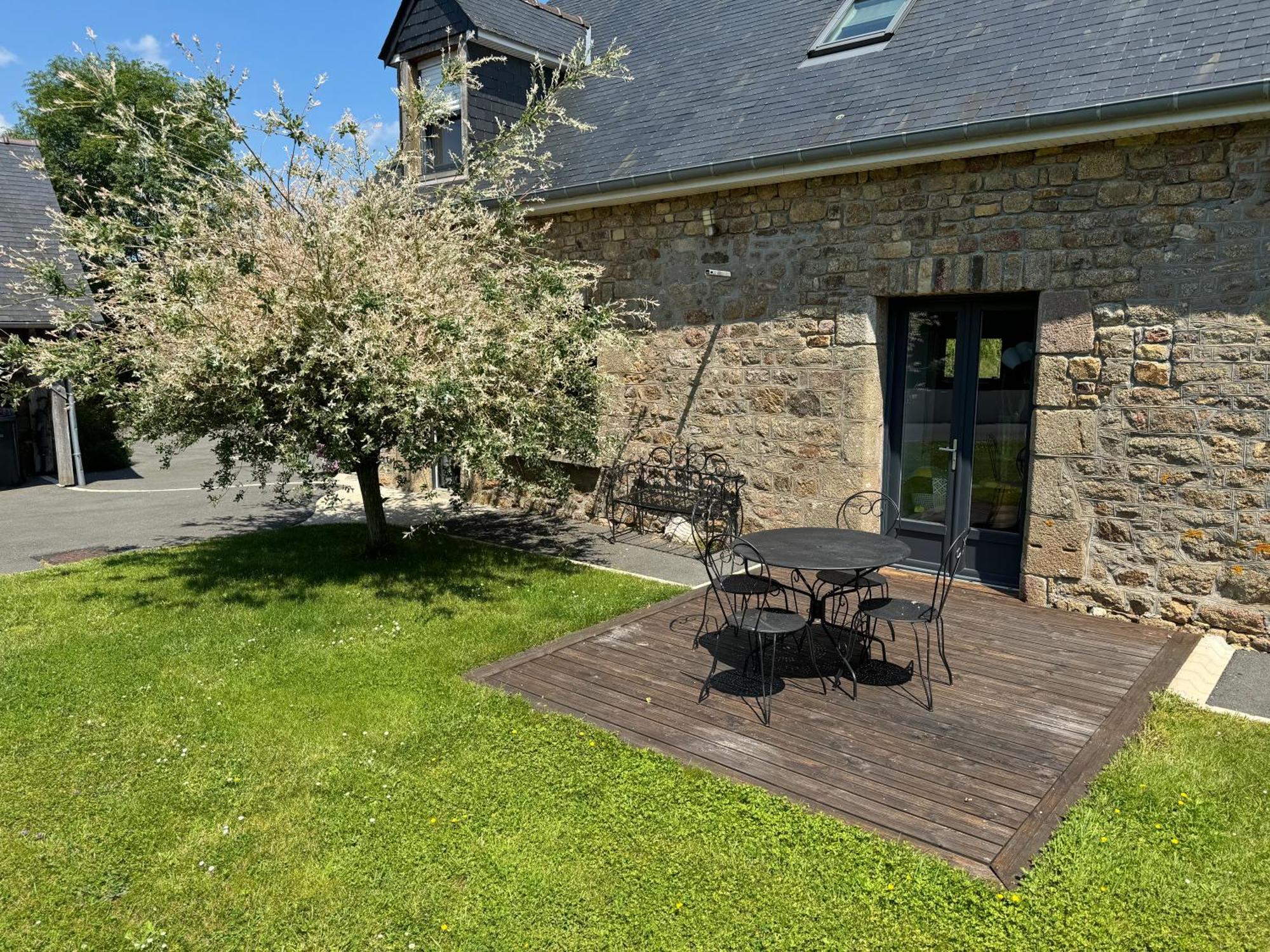 La Maison De Benjamin La Chapelle-Saint-Aubert Exteriér fotografie