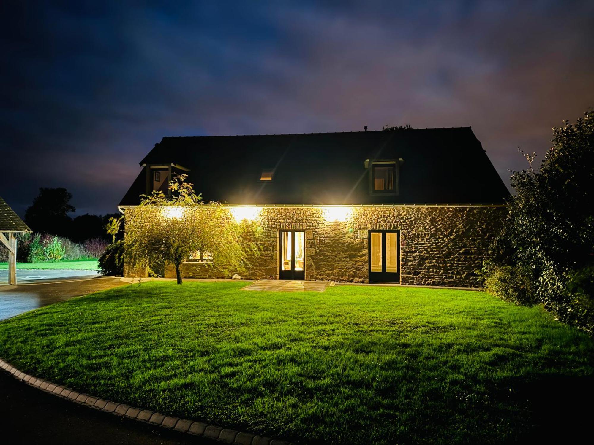 La Maison De Benjamin La Chapelle-Saint-Aubert Exteriér fotografie