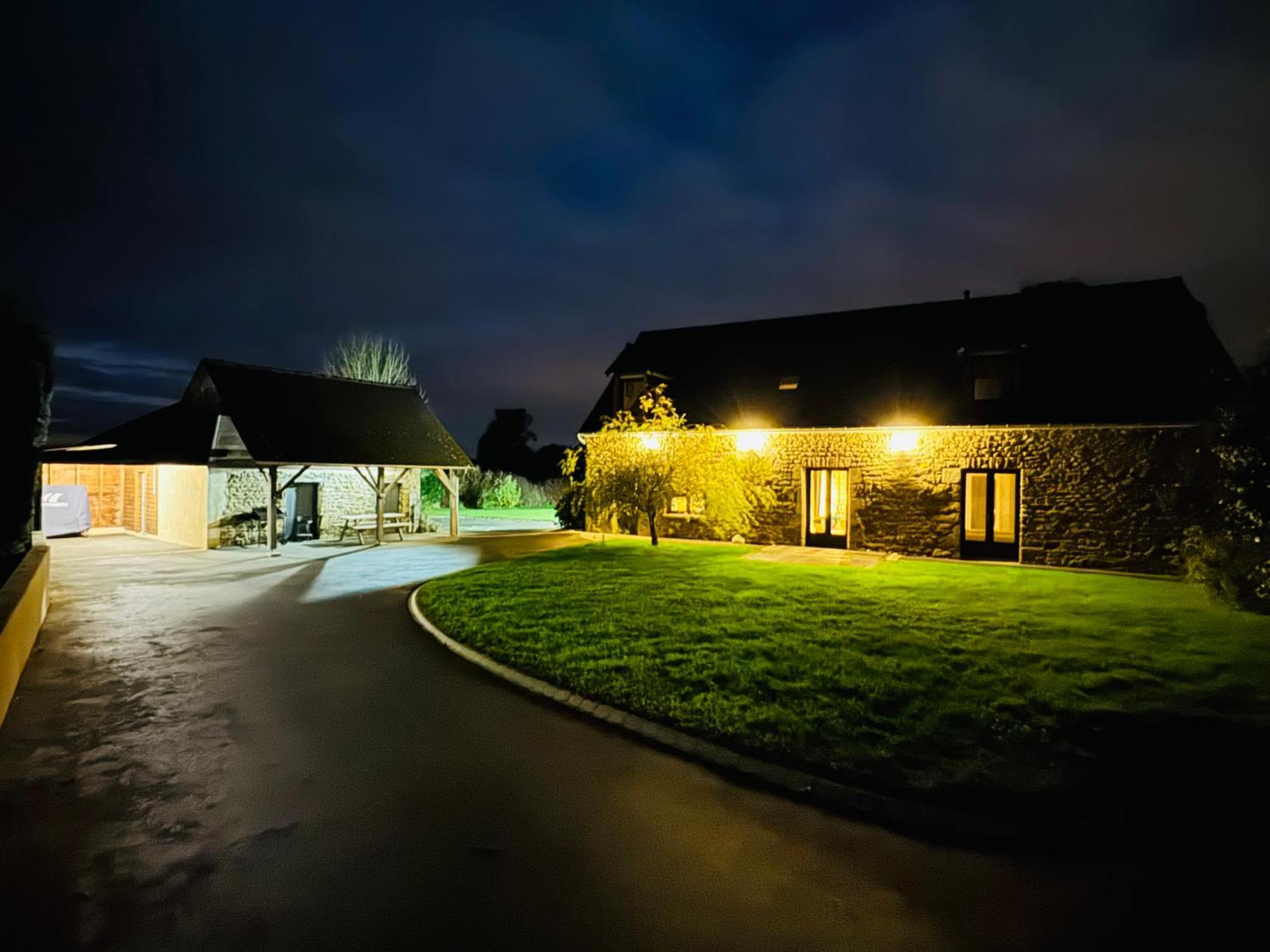 La Maison De Benjamin La Chapelle-Saint-Aubert Exteriér fotografie